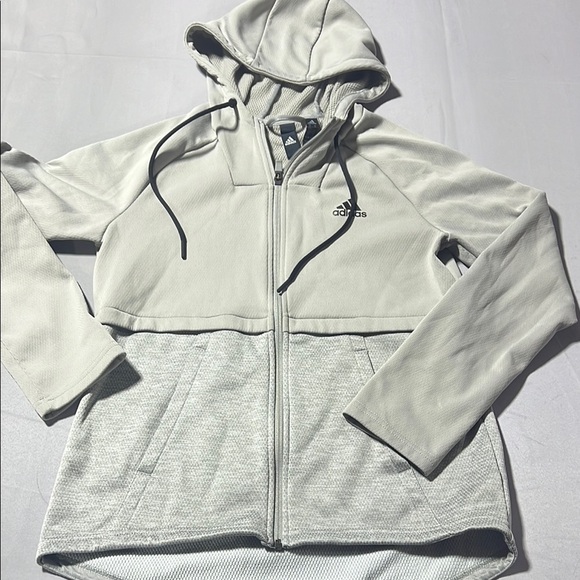 adidas Tops - Women’s adidas zip up hoodie
